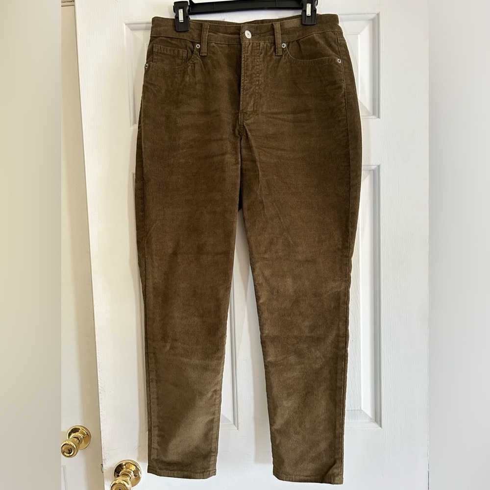 Old Navy High Rise O.G. Straight corduroy pants